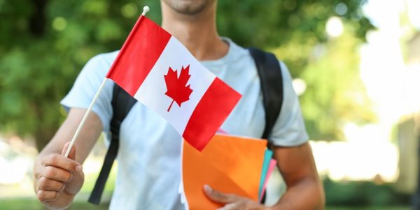 Best 10 Courses to Study in Canada for Indian Students in 2022