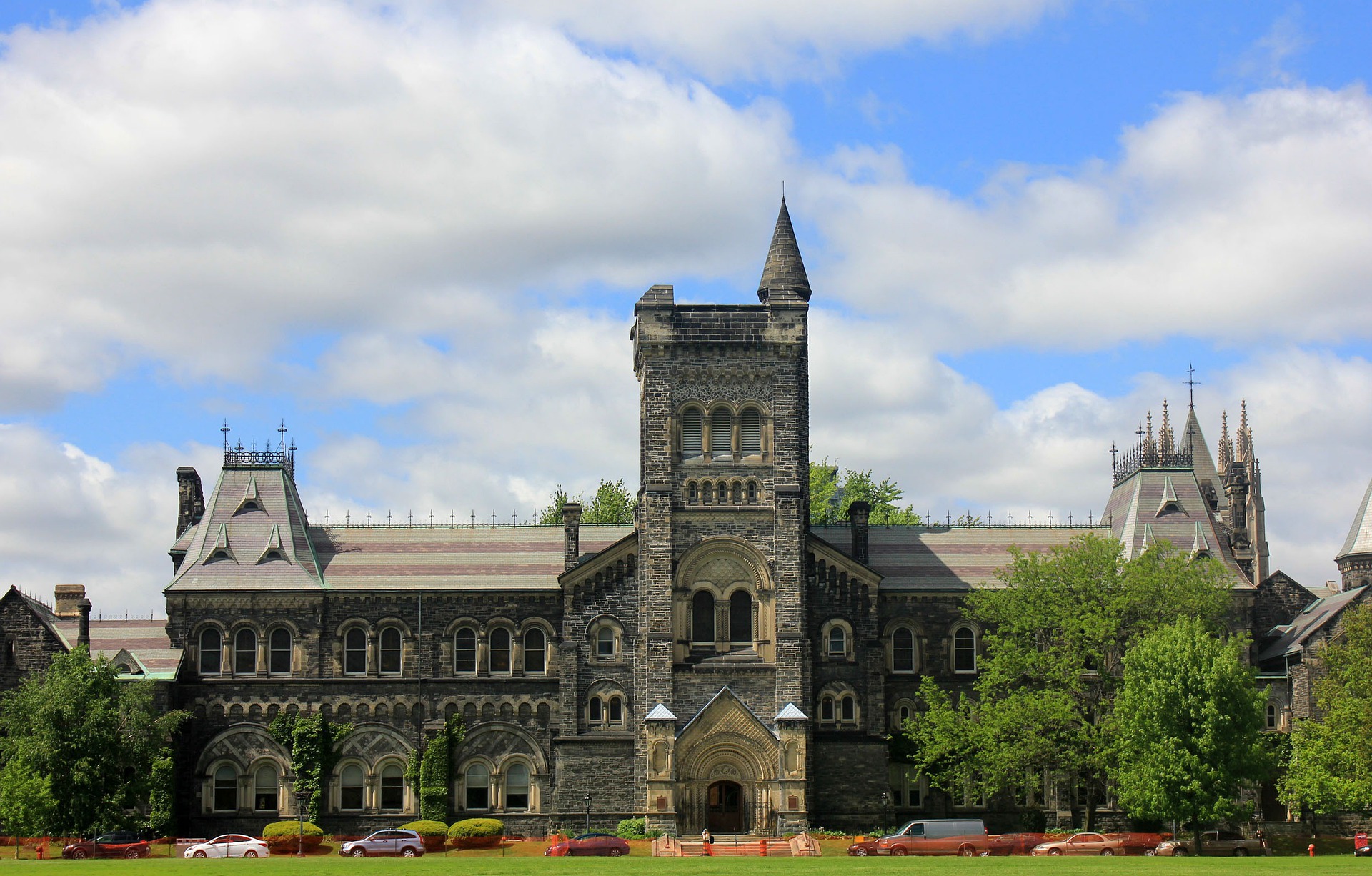 Colleges In Montreal For International Students