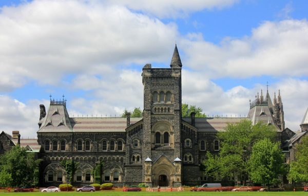 Top 12 Universities For Master of Finance in Canada [2022]